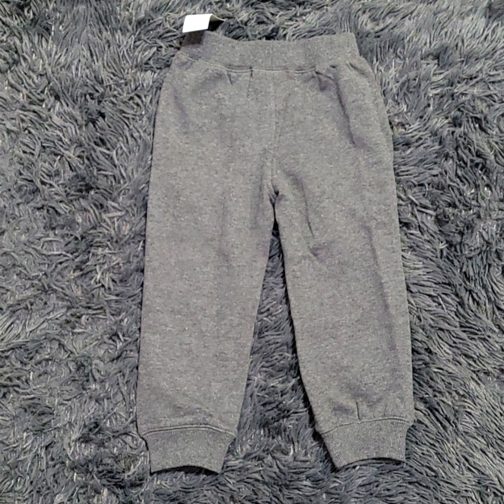 TOMMY HILFIGER JOGGER SET - Picture 10 of 12